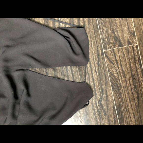 Babaton mesh V cami - Picture 4 of 6